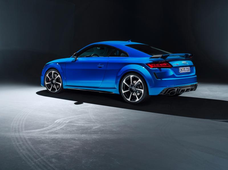 Audi TT RS restylée | les photos officielles de la version Coupé